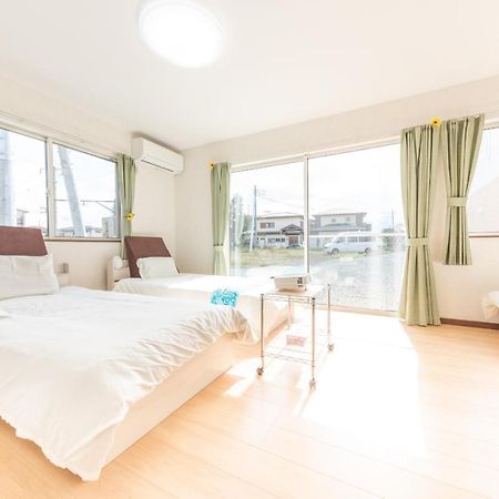 Private House Clover Fujikawaguchiko Bagian luar foto