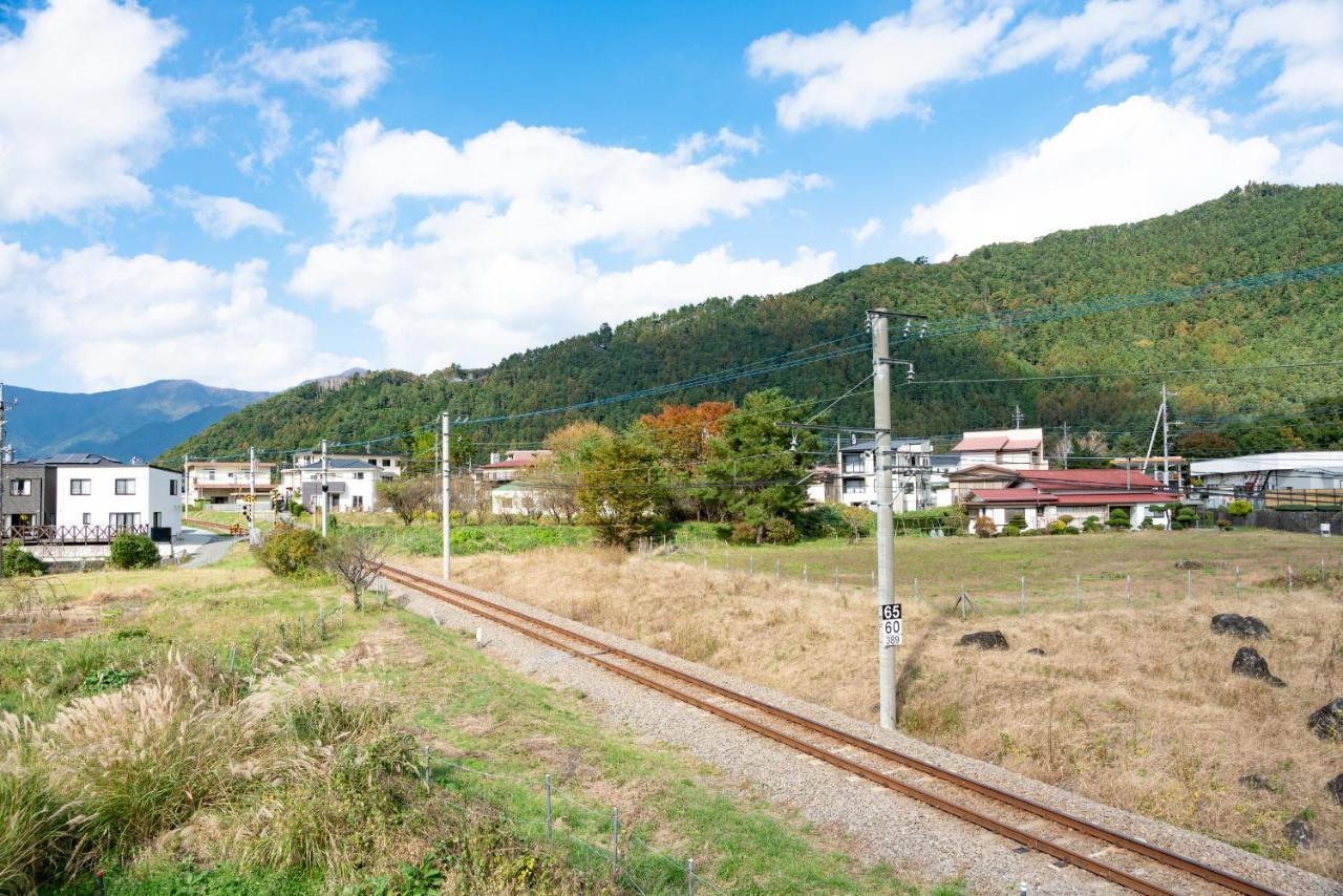 Private House Clover Fujikawaguchiko Bagian luar foto