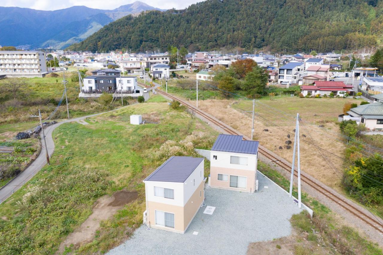 Private House Clover Fujikawaguchiko Bagian luar foto