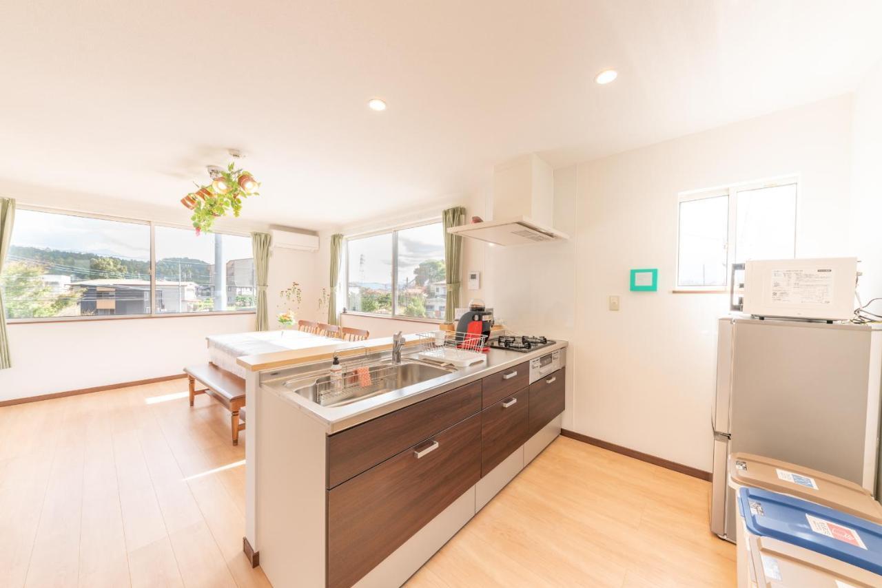 Private House Clover Fujikawaguchiko Bagian luar foto